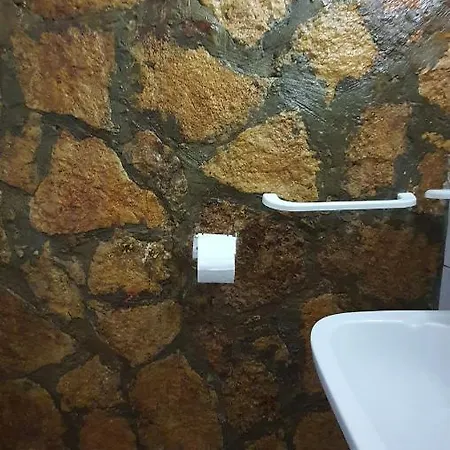 Δωμάτια σε οικογενειακή κατοικία Labirint Chateau Vama Veche