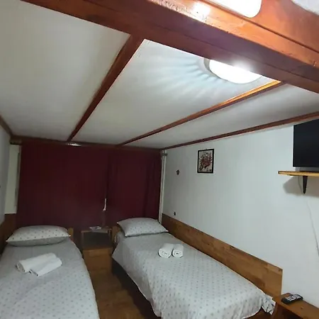 Labirint Chateau Vama Veche