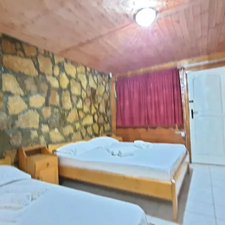 Homestay Labirint Chateau Vama Veche